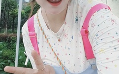 qq皮肤大图女生